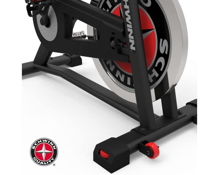 vélo de biking schwinn IC7